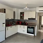 2 Pieces 46m2 Avec Terrasse Et Balcon