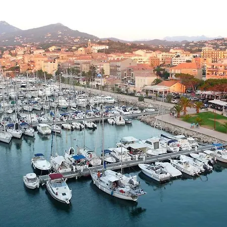 2 Pieces 46m2 Avec Terrasse Et Balcon Propriano (Corsica)