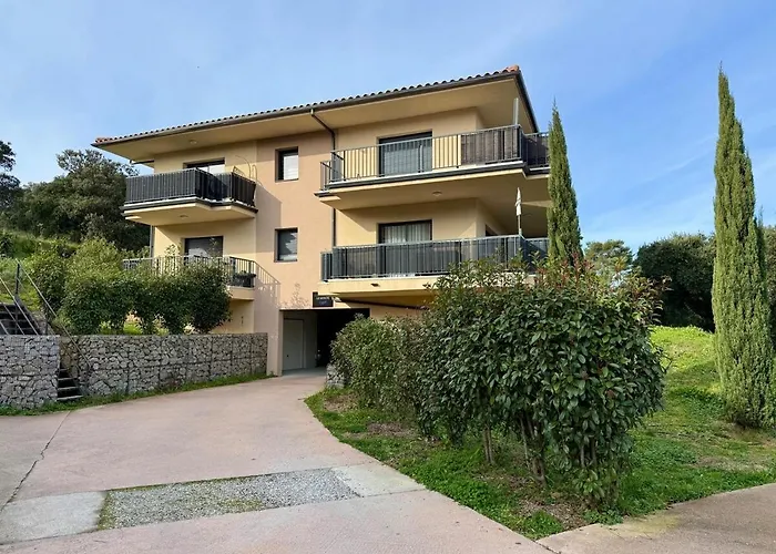 2 Pieces 46m2 Avec Terrasse Et Balcon *