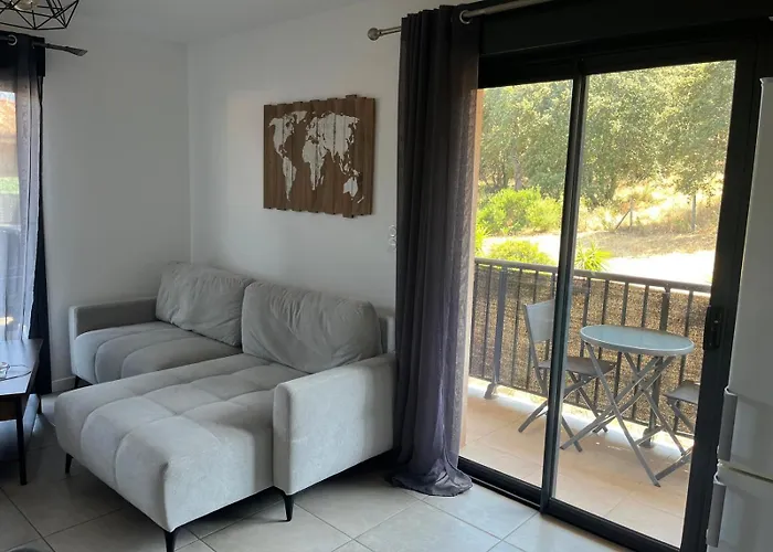 2 Pieces 46m2 Avec Terrasse Et Balcon Daire *