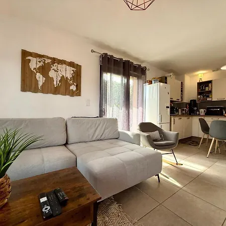 2 Pièces 46m2 Avec Terrasse Et Balcon * Propriano (Corsica)