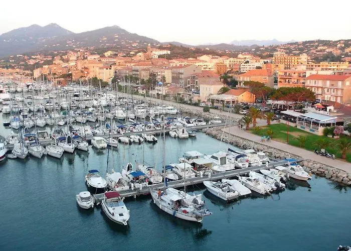 2 Pieces 46m2 Avec Terrasse Et Balcon Propriano (Corsica)